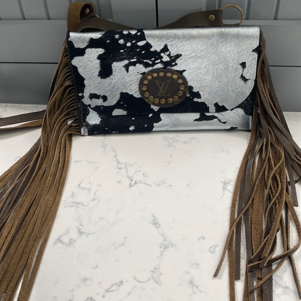 Upscale Louis Vuitton purse